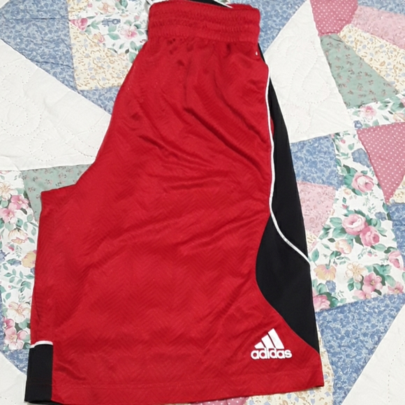 adidas Other - ADIDAS size Large red/black Basketball shorts